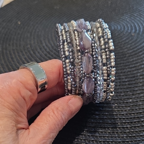 no brand Jewelry - Elegant Silver and Purple Beaded Bracelet